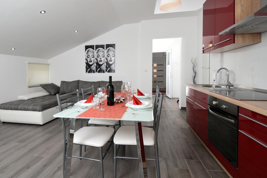 Apartments Trampi Marinici  Екстериор снимка