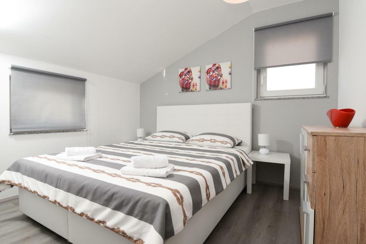 Apartments Trampi Marinici  Екстериор снимка