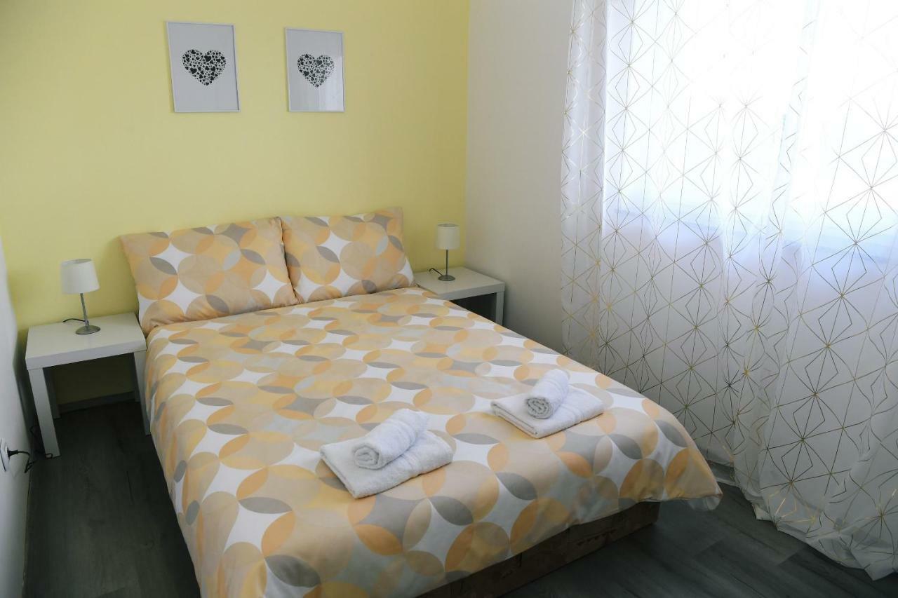 Apartments Trampi Marinici  Екстериор снимка